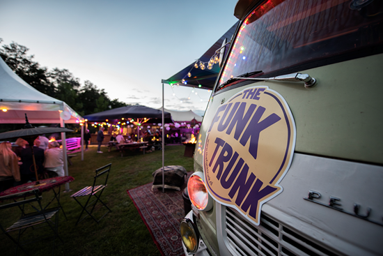 The Funk Trunk Swingende Platenbus